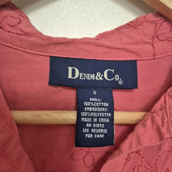 Denim & Co. Pink Floral Embroidered Button Down Shirt – Size S - Picture 3 of 4